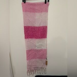 Steve Madden Pink and Cream Scarf Brand New